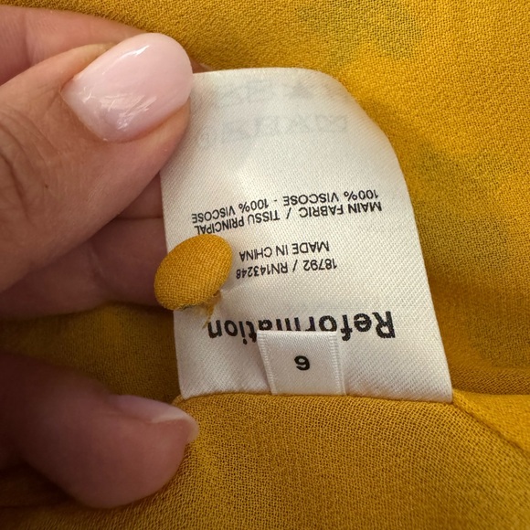 NWOT REFORMATION Carolena Floral-Print Georgette Midi Dress - Picture 7 of 7